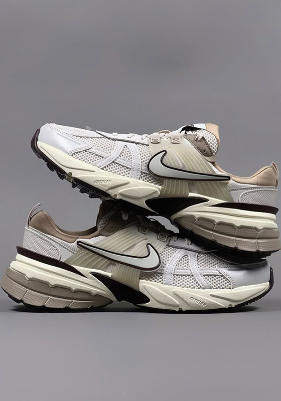 کتونی Nike V2K Run