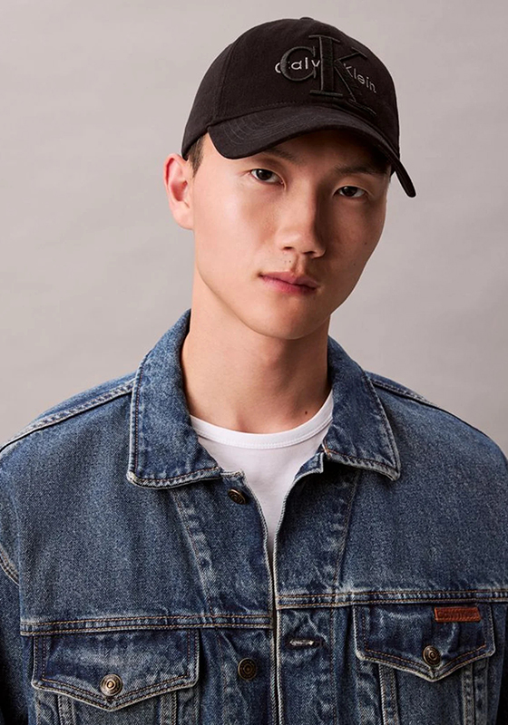 کلاه Calvin Klein LV04D5039G