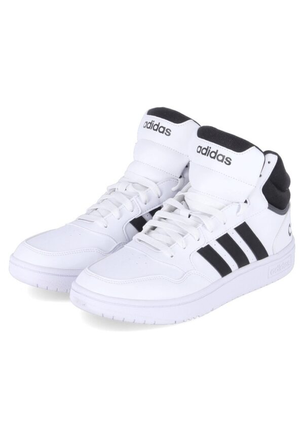 کتونی adidas