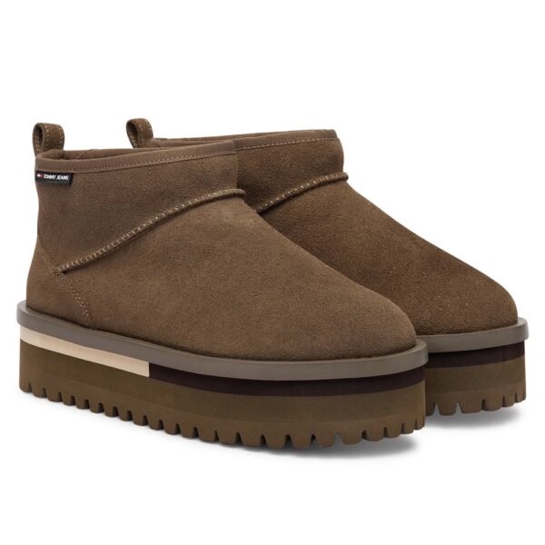 آگ TOMMY